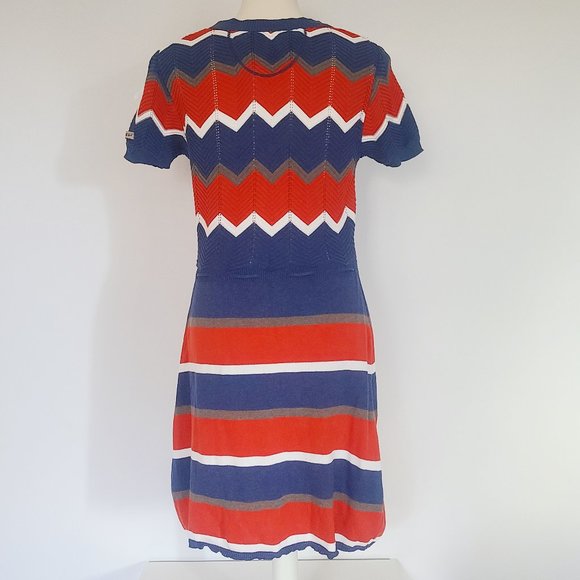 Vintage y2k Zig Zag Chevron Knit Dress (S/M) - Picture 6 of 9